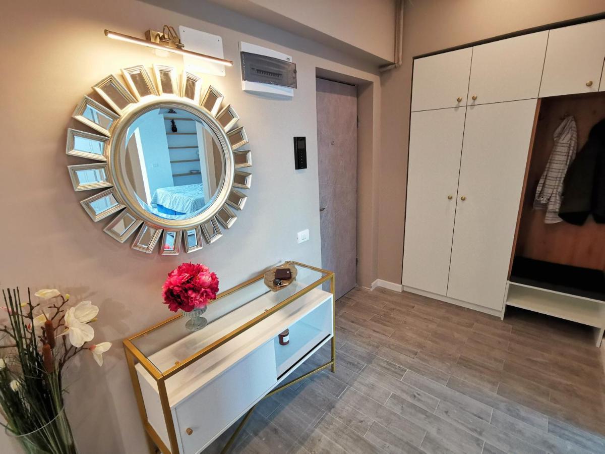 Velier Summer Apartment Mamaia Kültér fotó